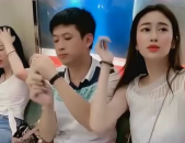 爸妈催婚小姐姐反应很大,爸妈催婚，小姐姐反应激烈