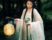 中兴汉服小姐姐,传统与现代的美丽交融
